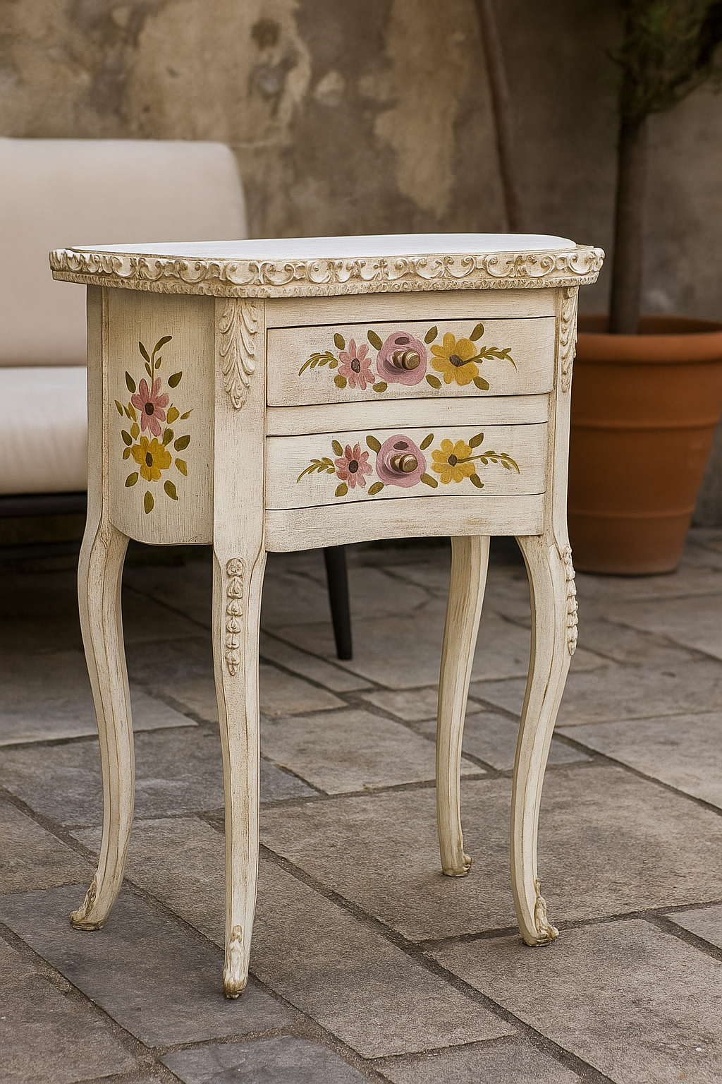 Bell Victorian Table White – Hand-Painted Chalk Finish Console