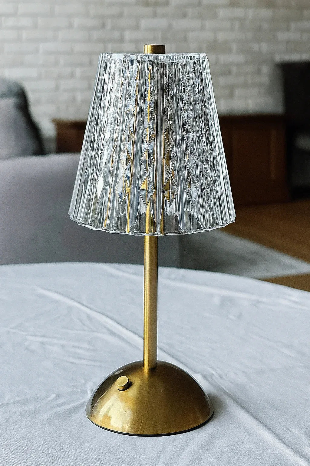 Crystal LED Rechargeable Lamp 01 – Touch Control LED