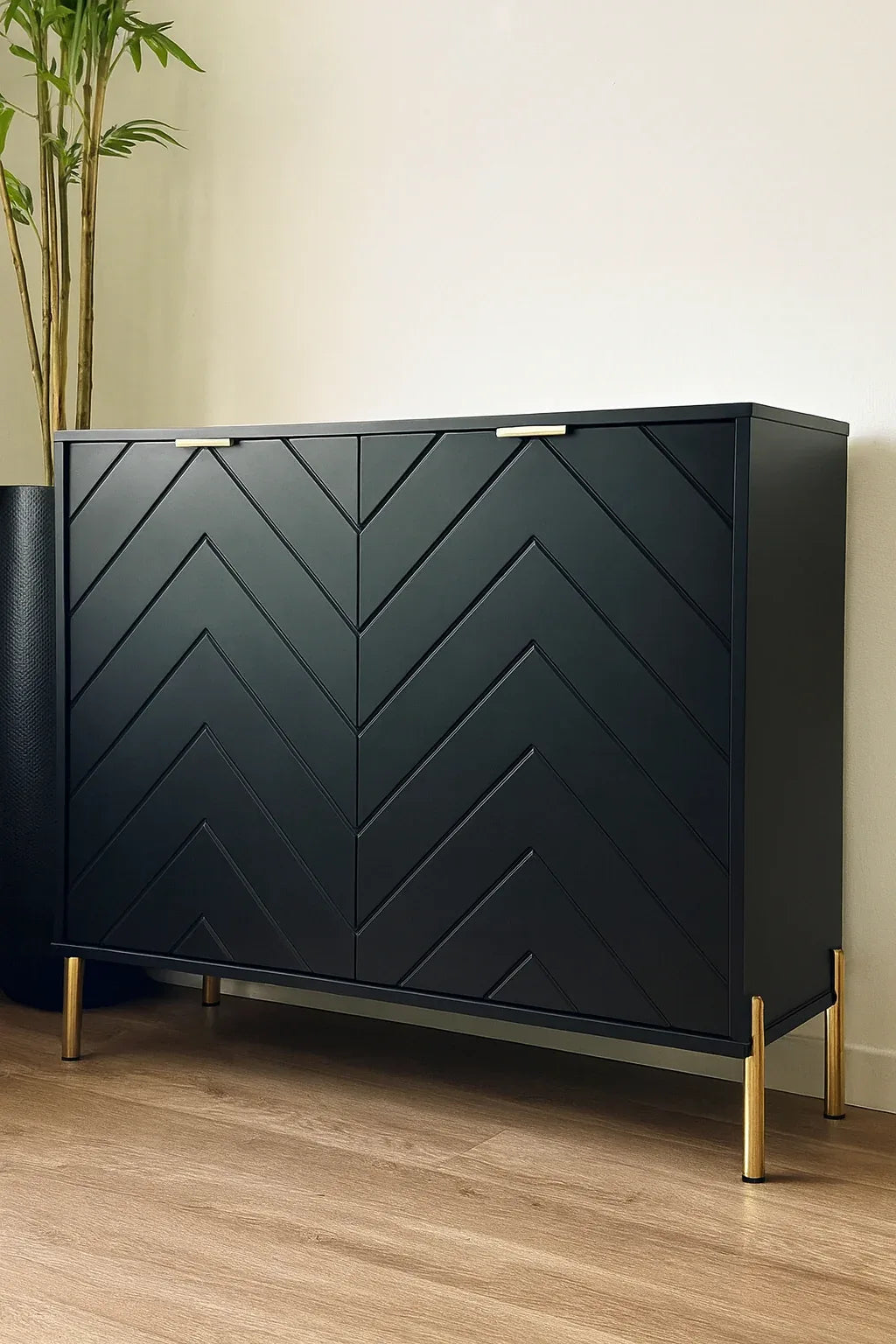 Rohan Side Board – Elegant DECO Paint Design