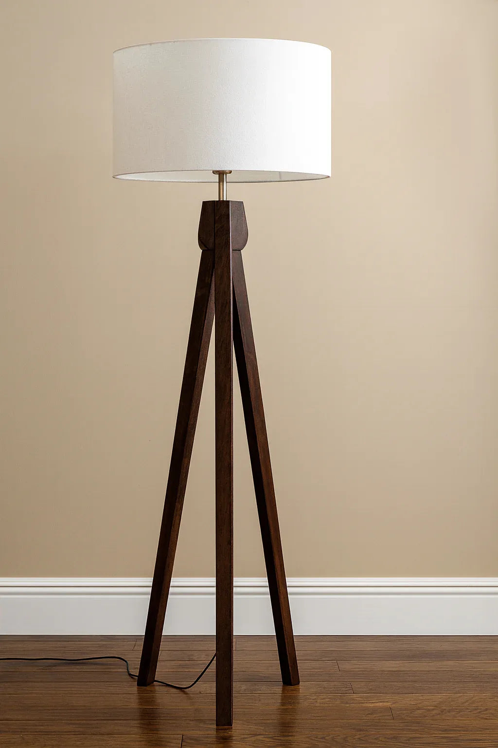 Tripod Standing Lamp – Premium Modern Floor Lamp