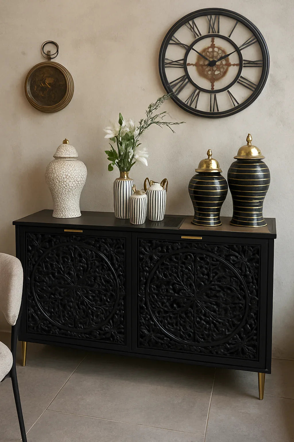 Black Amber Sideboard – Carved Luxury Storage Cabinet