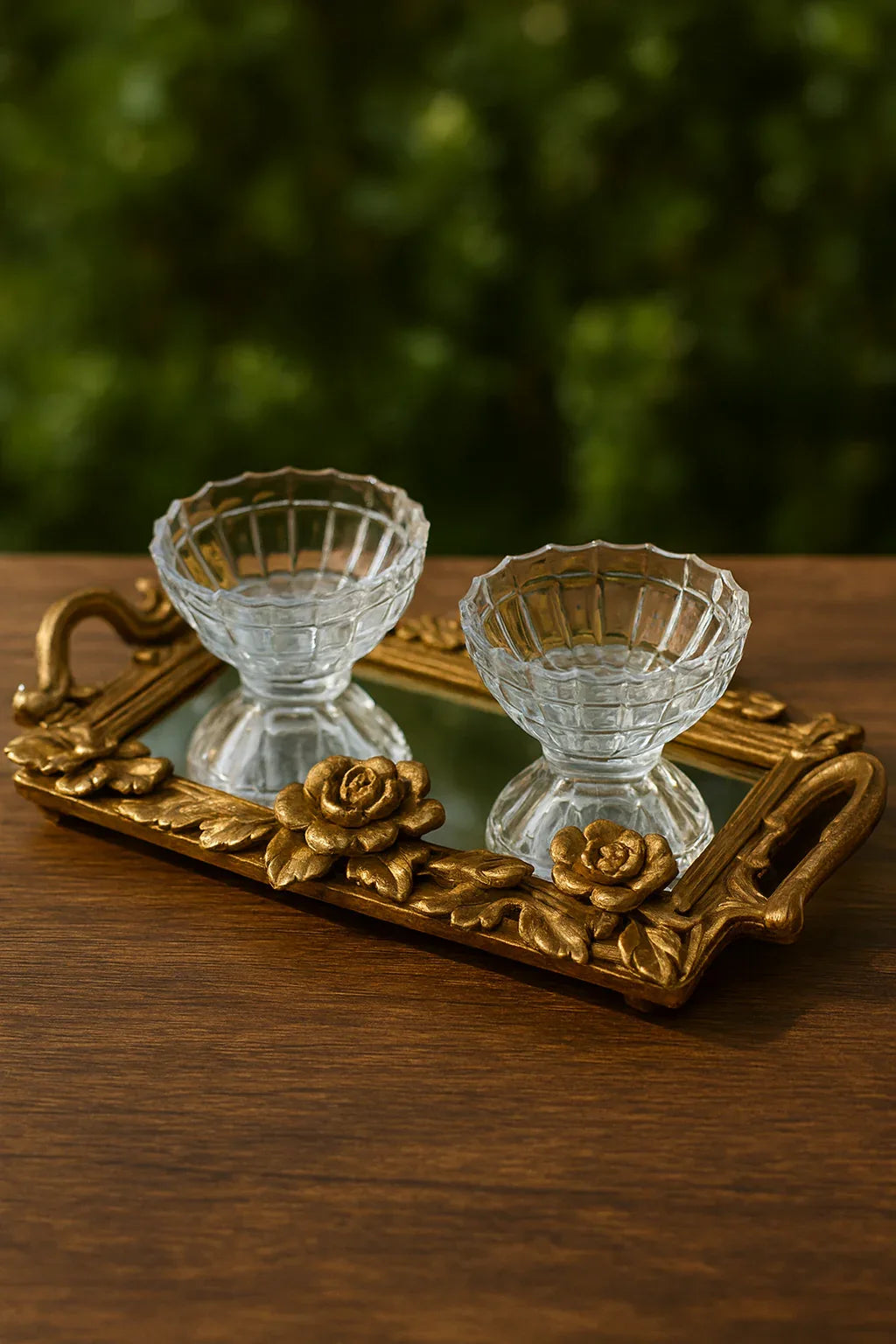 Tray 015 – Gold-Plated Synthetic Tray Pakistan