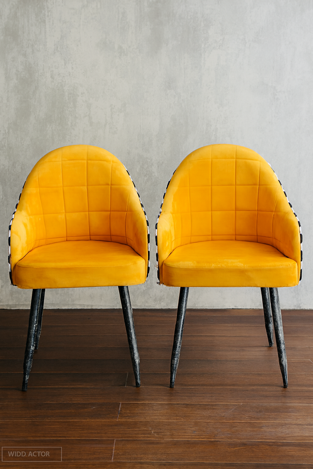 Dawn Chair 01 | Solid Wood Accent Chair Pakistan