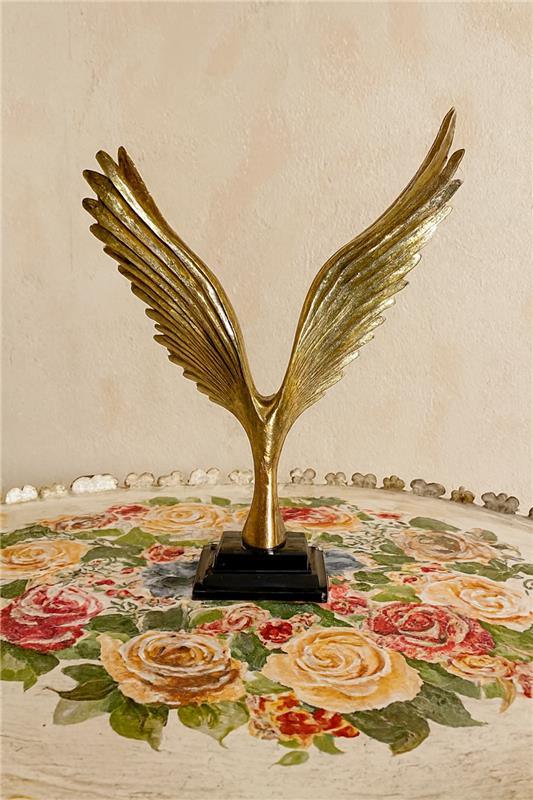 Flying Eagle Gold Sculpture | Premium Home Décor Pakistan