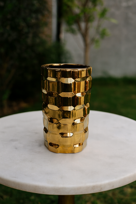 Glass Gold Vase 072 in Pakistan – Imported Glass Decor