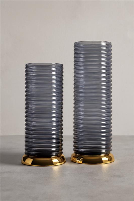 Glass Vase 009 in Pakistan – Modern Metal Base Vase