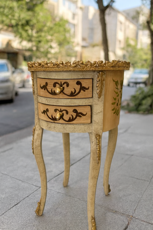 Gold Elisa Victorian Table in Pakistan – Hand Painted