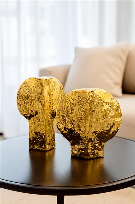 Gold Textured Vase 02 in Pakistan – Imported Pair Decor