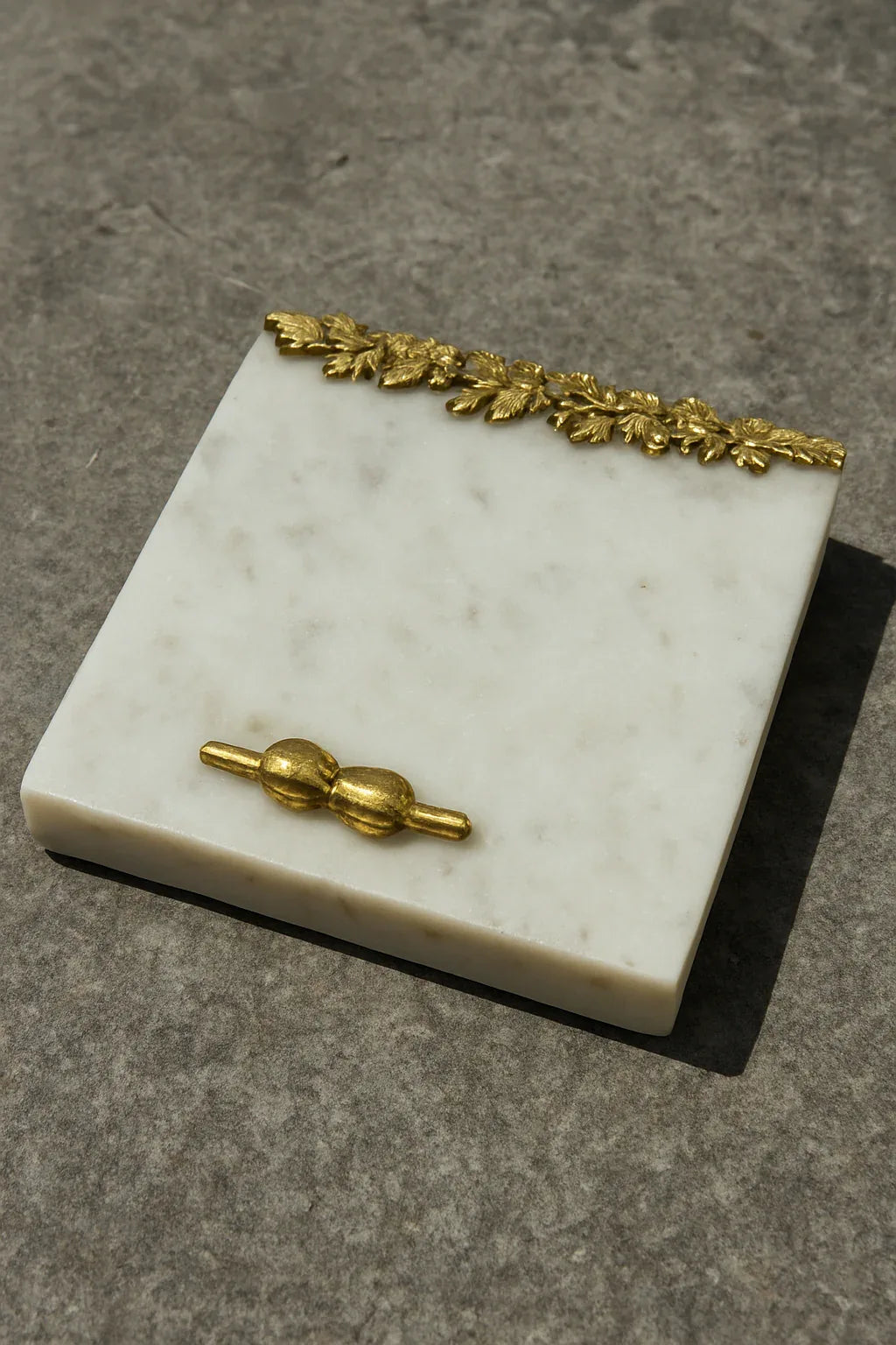 Marble Tray 06 – 8x8 Inch Premium Square Marble Decorative Tray