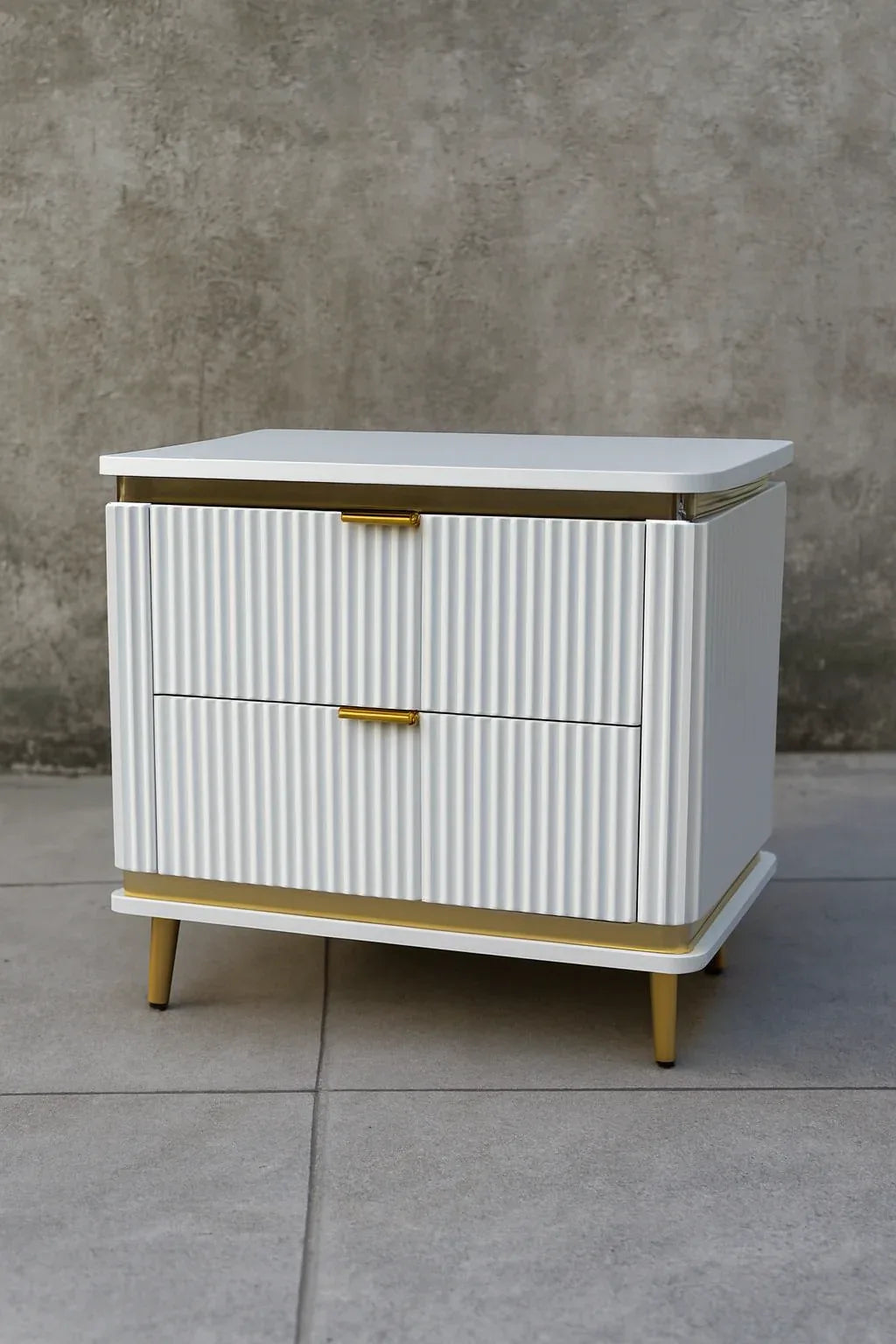 Saphina Side Table 01 in Pakistan – Deco MDF Build