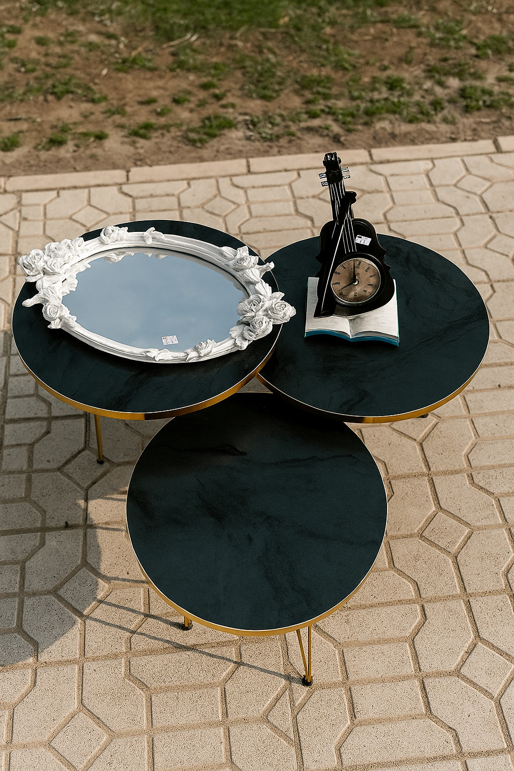 Nesting Tables 003 – Set of 3 UV Top with Metal Legs