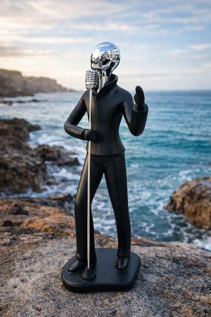 Singer with Mike Sculpture in Pakistan – Ceramic Decor