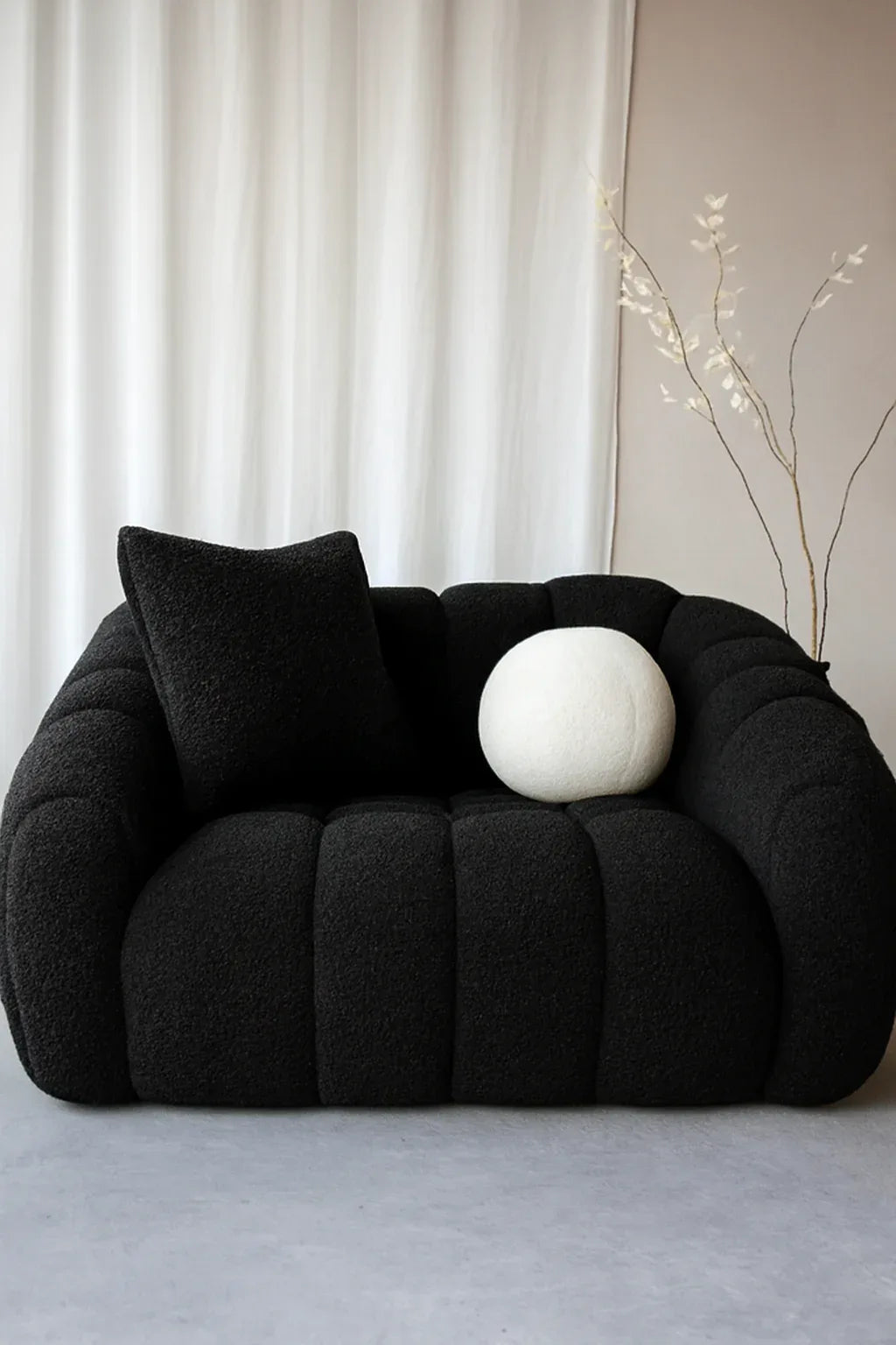 Single Seater Jupiter Sofa in Pakistan – Velvet Chair