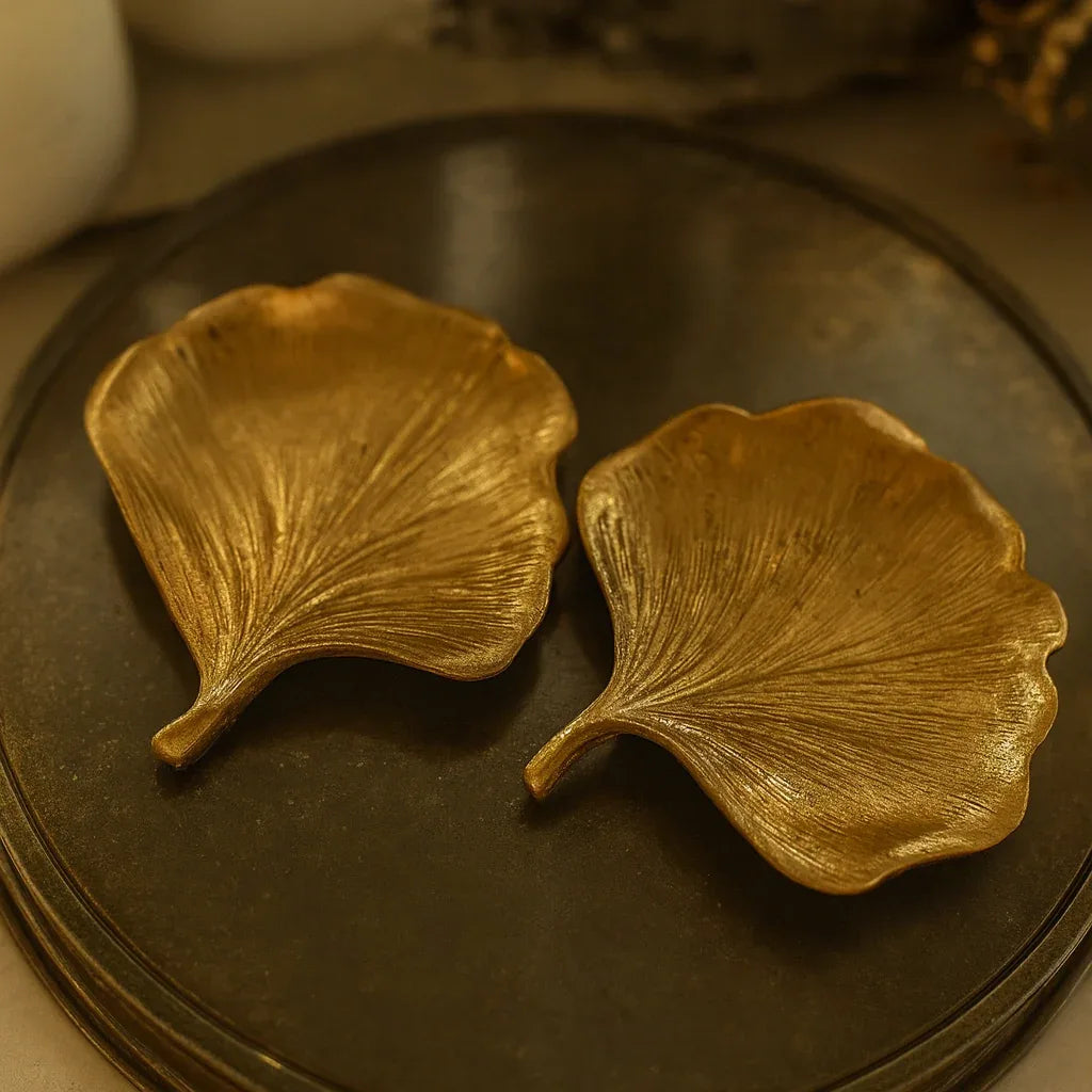 Tray 018 Set of 2 – Premium Gold-Plated Decorative Tray Set