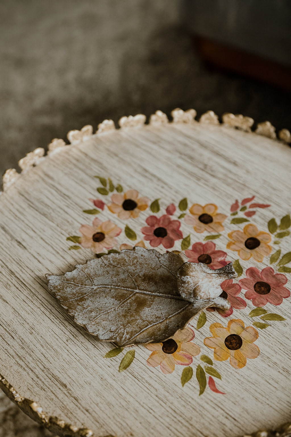 Trinket Tray Sparrow White Antique – Resin Decorative Storage Tray